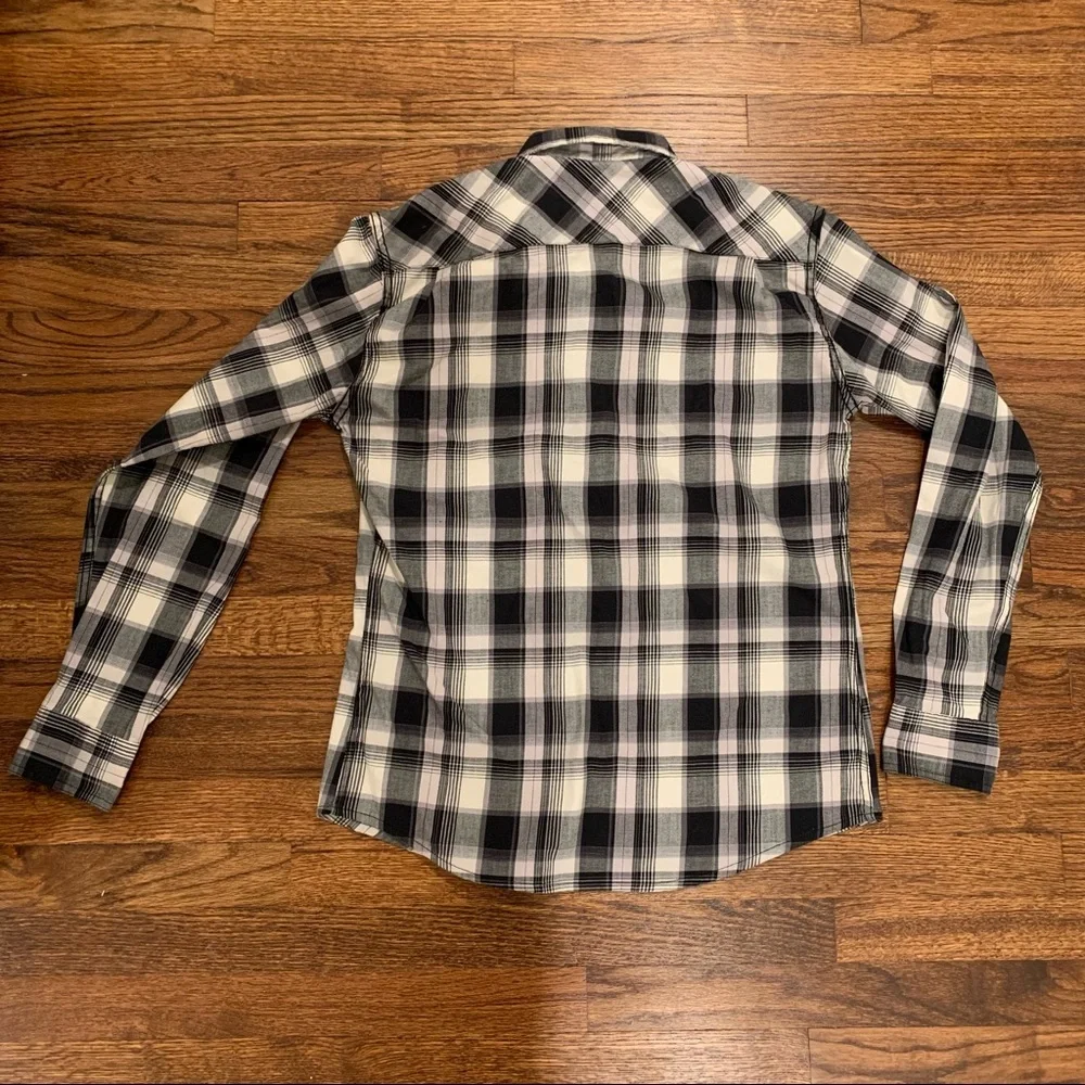 Wrangler Lightweight Flannel - Picture 2 of 4